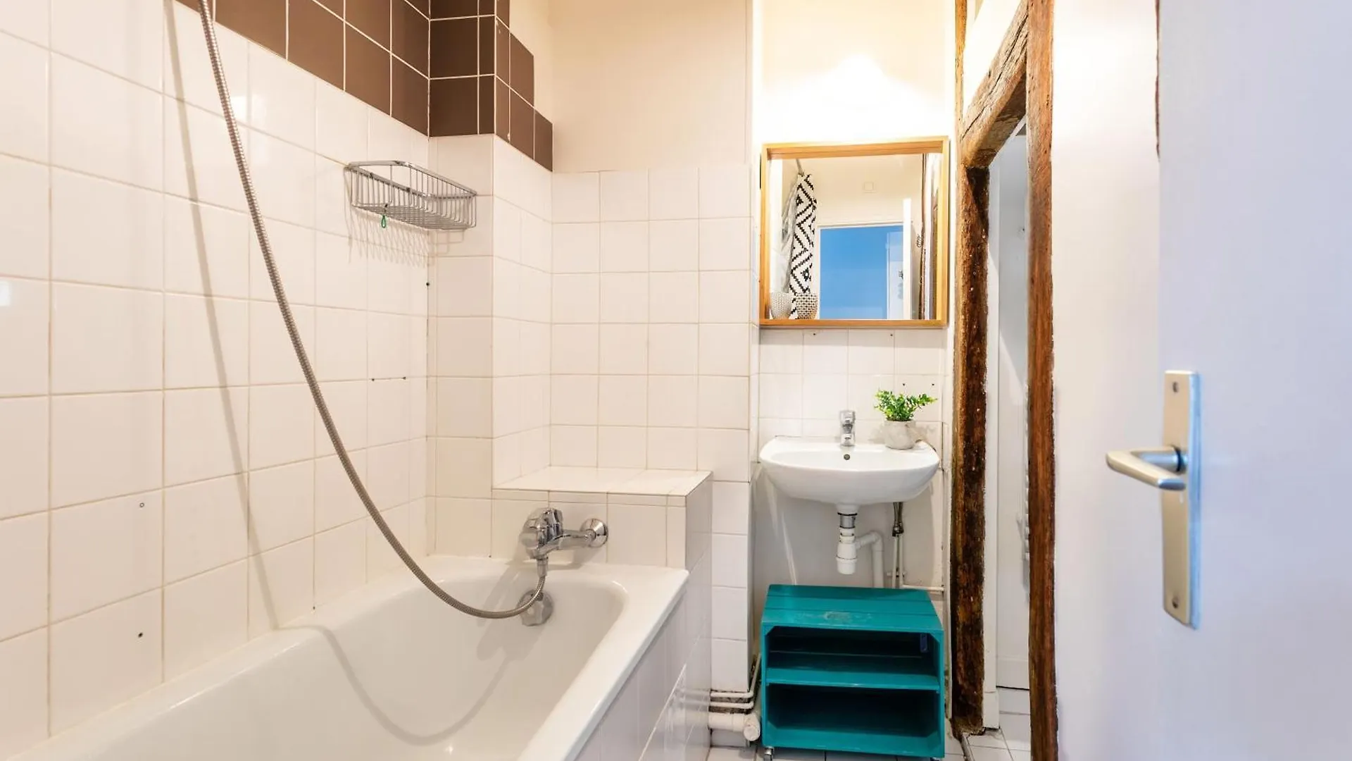 Bnbnova - Central Paris - Sentier - 1Br