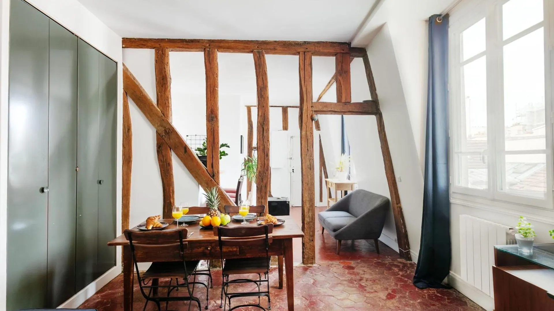 Bnbnova - Central Paris - Sentier - 1Br 0*,